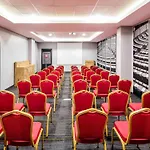 فندق Ibis West 3*