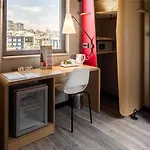 Ibis West Hotel