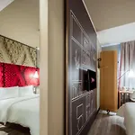 Ibis West Hotel 3*