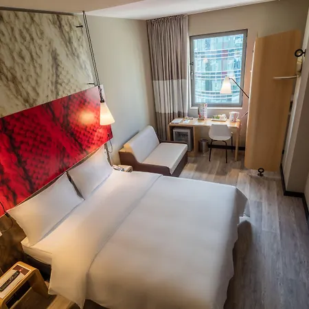 Ibis West