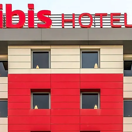 Ibis West Szálloda 3*