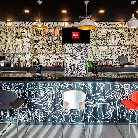 Ibis West Hotel Istanboel