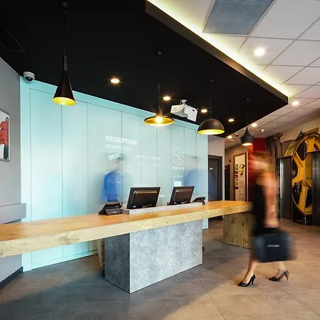 Hotel Ibis West Istanboel